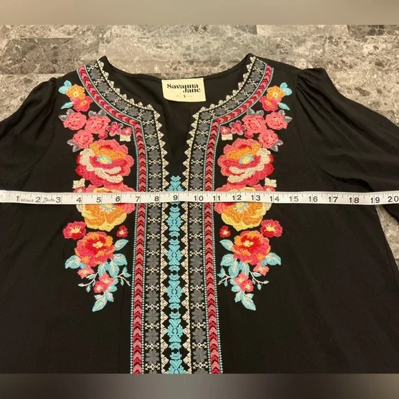Savanna Jane Vibrant Floral Tunic Bell Sleeve Boho Colorful Embroidery WM SZ S - Picture 8 of 16